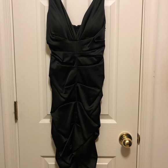 Deep Plunge, Ruched, Satin Fitted Cocktail Dress - Picture 6 of 7